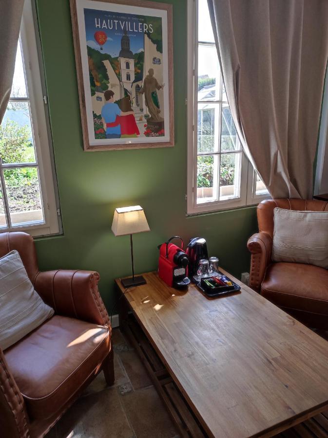 Le Relais Des Dalles - Hotel & Restaurant Сассео-ле-Мокондюи Экстерьер фото