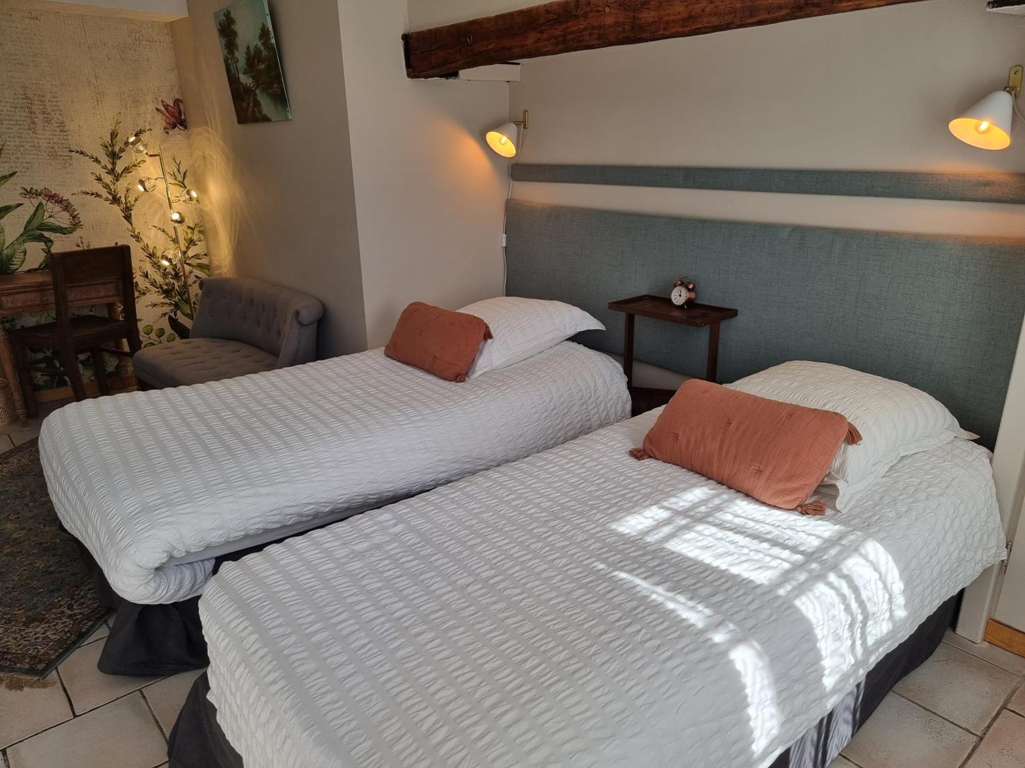 Le Relais Des Dalles - Hotel & Restaurant Сассео-ле-Мокондюи Экстерьер фото